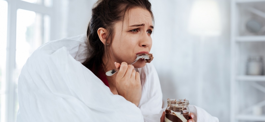 Emotional Eating and How to Stop It - HelpGuideorg